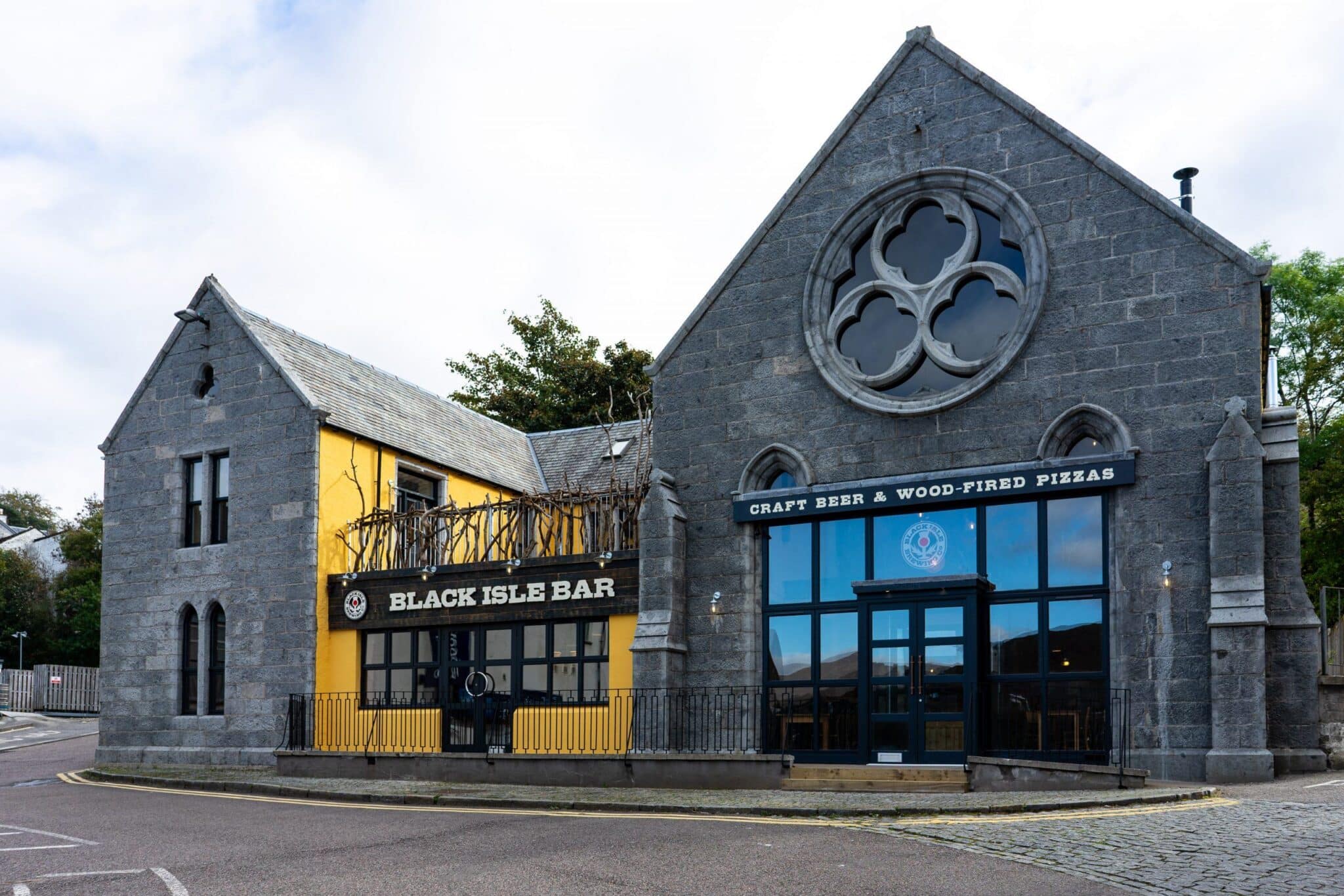 Black Isle Bar