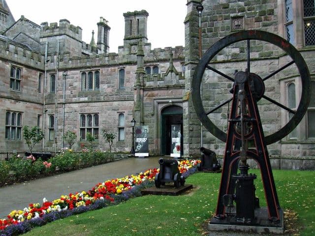 McLean Museum & Art Gallery
