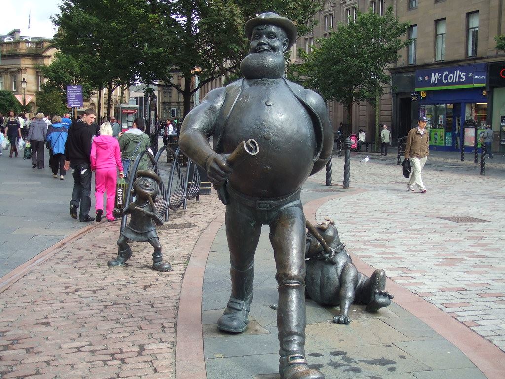 Desperate Dan Statue