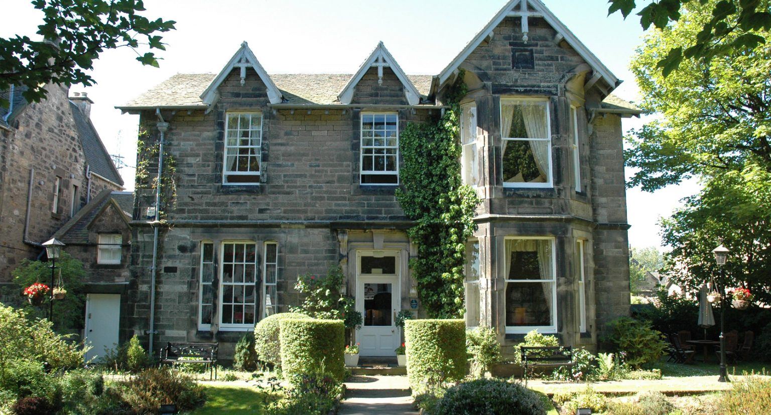 22 Best Edinburgh Our Complete Guide