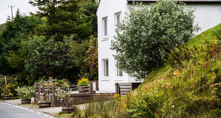 Storr Apartments