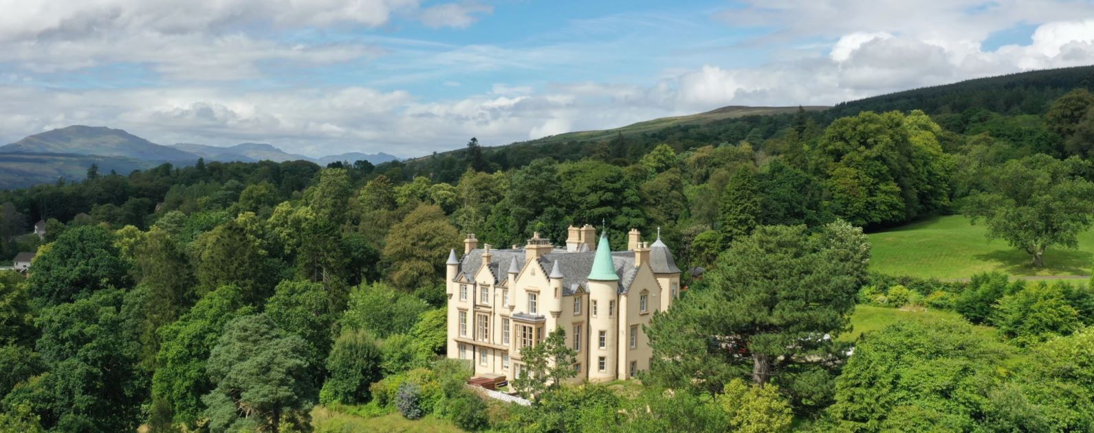 Invergare Castle