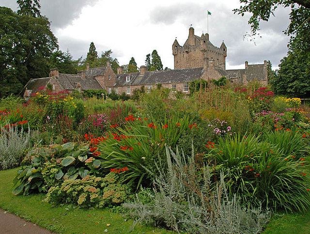 Cawdor Castle & Gardens