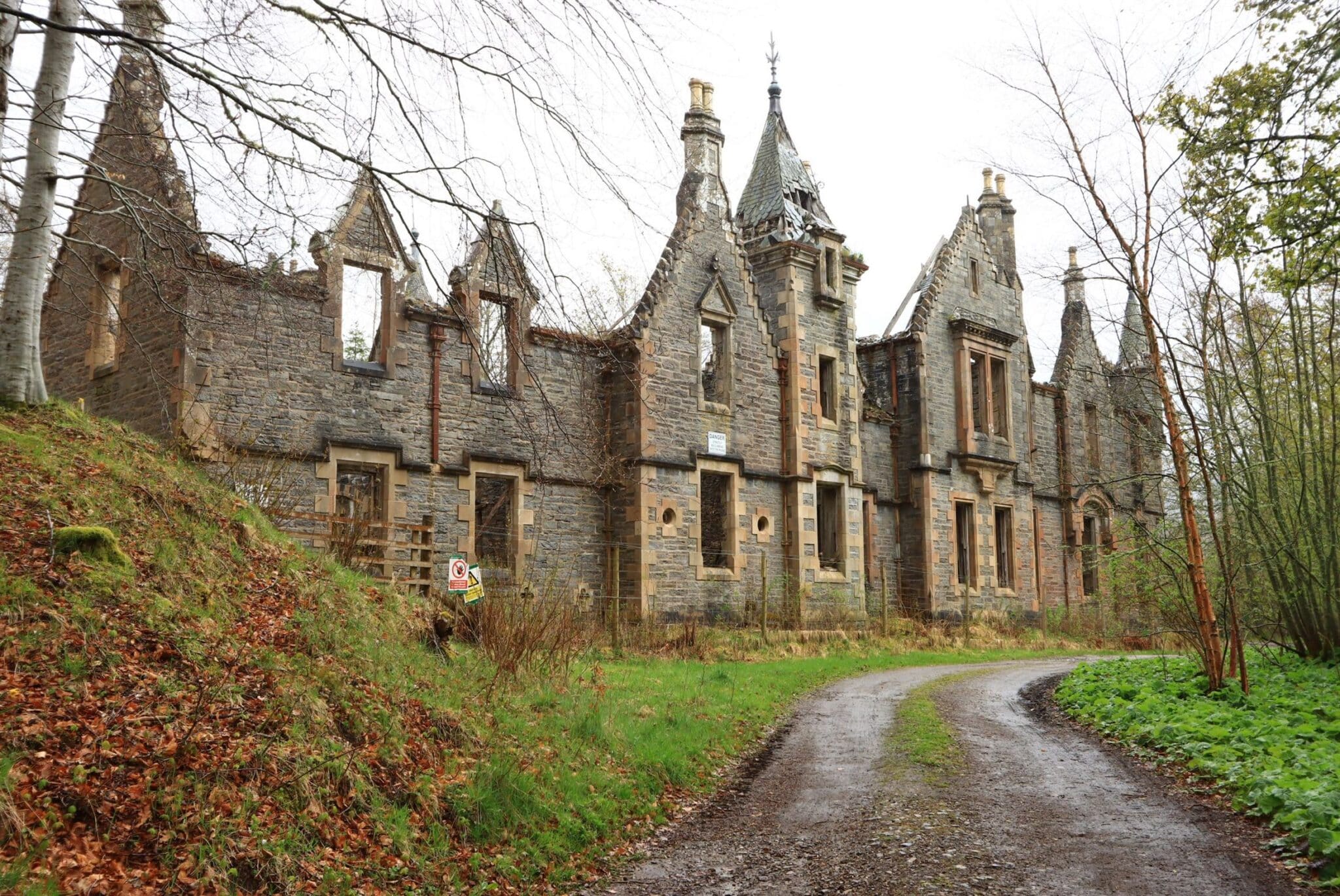 Dunalastair House