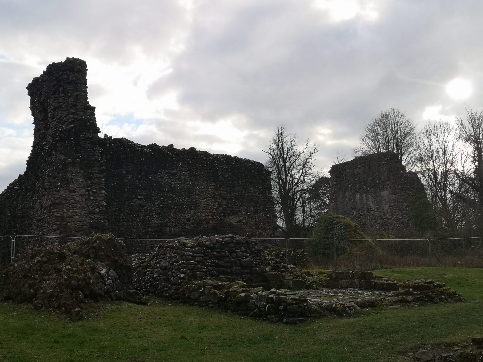 Lochmaben Castle