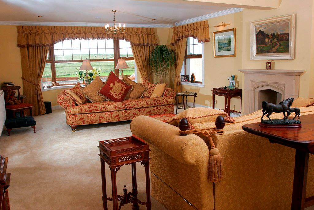 Valleyview House