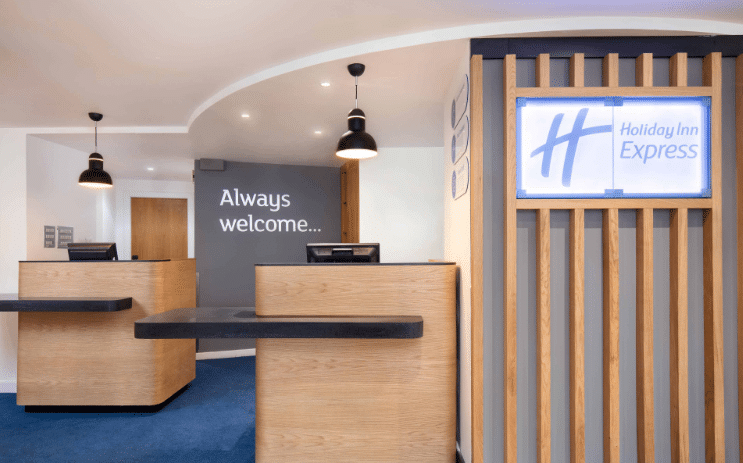 Holiday Inn Express Hotel Strathclyde Country Park