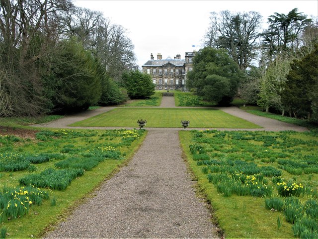 Hopetoun House Walks