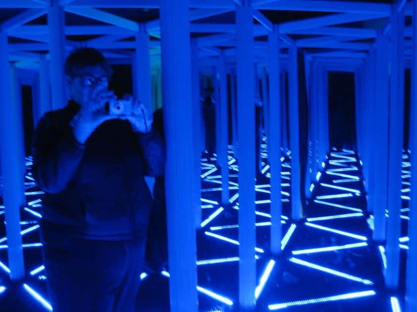Mirror Maze